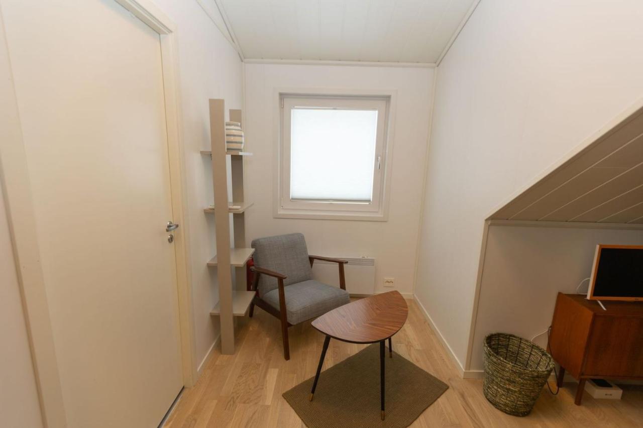 Four Bedroom Holiday Cottage In Sirdal Tjorhom Exterior photo